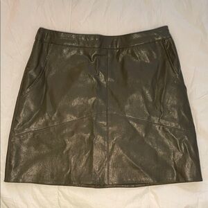 June & Ivy Faux Leather Skirt in drab green